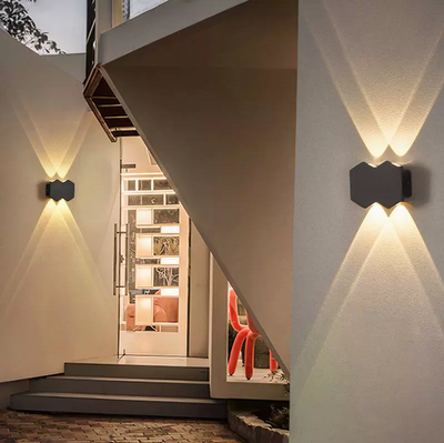 Външна и вътрешна LED стенна лампа, 4 източника x 1W, IP65, ABS, черна, 3000K