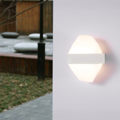 Външен LED аплик ICEBERG 10W Метален IP65 Бял