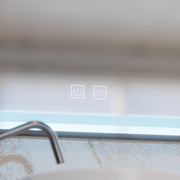 Правоъгълно LED огледало 100x65cm EDGE Touch Demister System, огледала с черна рамка Korman E Заглавие по подразбиране Alessandro Design