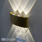 Fantas Външна и вътрешна LED стенна лампа, 6 източника x 1W, IP65, металик, злато, 3000K Външни стенни лампи Заглавие по подразбиране Alessandro Design