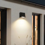 Външен LED Matthias 5W Черна топла светлина Външна стенна лампа Заглавие по подразбиране Alessandro Design