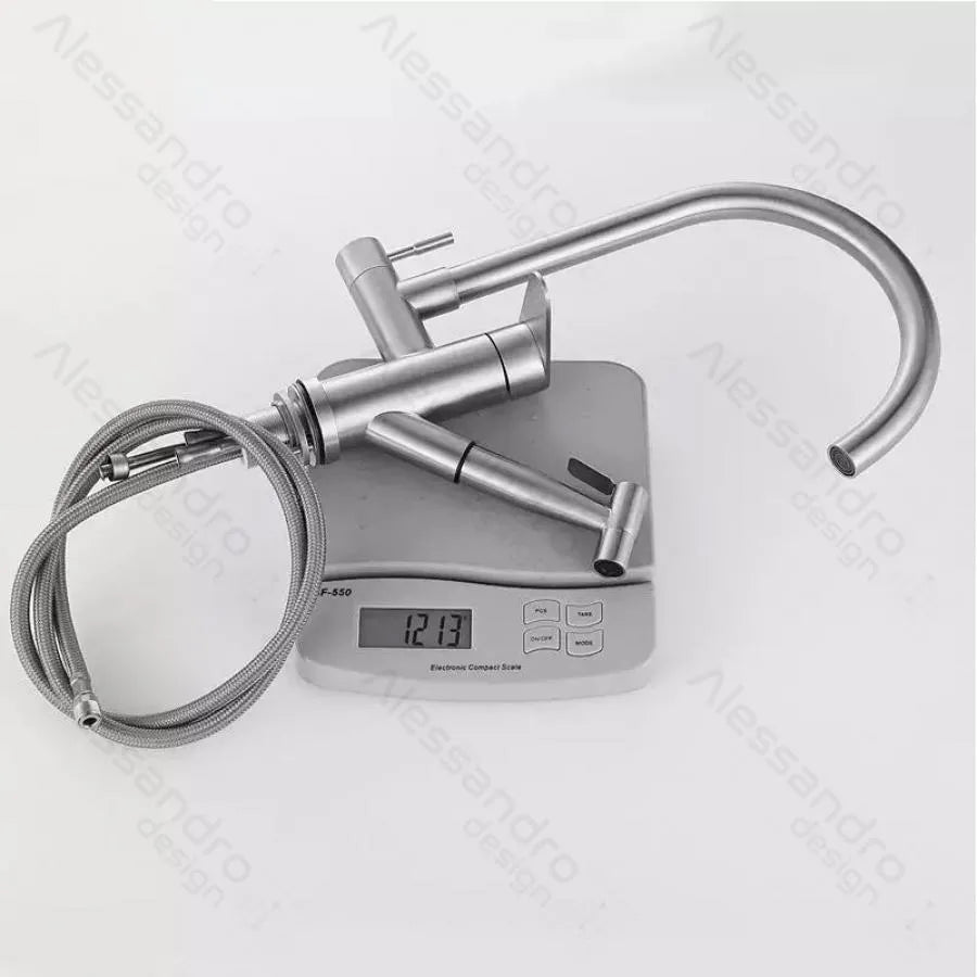 Кухненски кран с изтеглящ се душ, SUS304 неръждаема стомана, сатен, CF034 Кухненски кранове Заглавие по подразбиране Alessandro Design