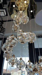 Crystal LED полилей KILKENNY Culmino, 144 W, неутрална светлина, диаметър 60 см, златни модерни полилеи Заглавие по подразбиране Alessandro Design