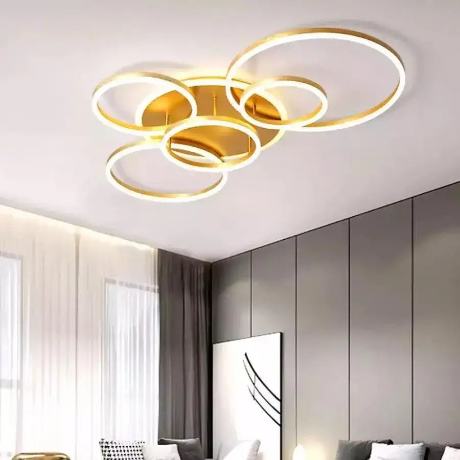 LED полилей с дистанционно управление LYRA 248W, 5 кръга, студена/топла/неутрална светлина, димиране, полирано злато LED полилеи с дистанционно управление Заглавие по подразбиране Alessandro Design