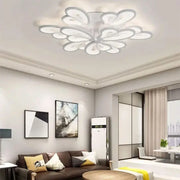 LED полилей с дистанционно управление BLOSSOM 49W, 9 венчелистчета, студена/топла/неутрална светлина, димиране, бял LED полилей с дистанционно управление Заглавие по подразбиране Alessandro Design